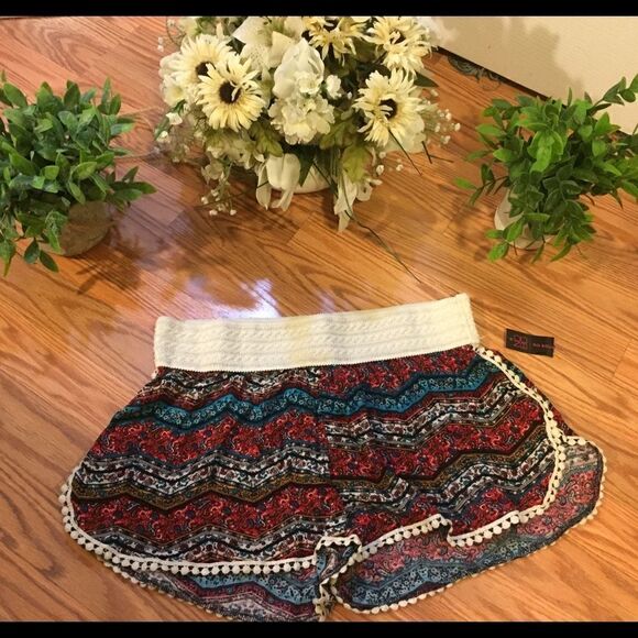 No Boundaries Mulri-Color Crichet Waist Boho Shorts S - Picture 7 of 7